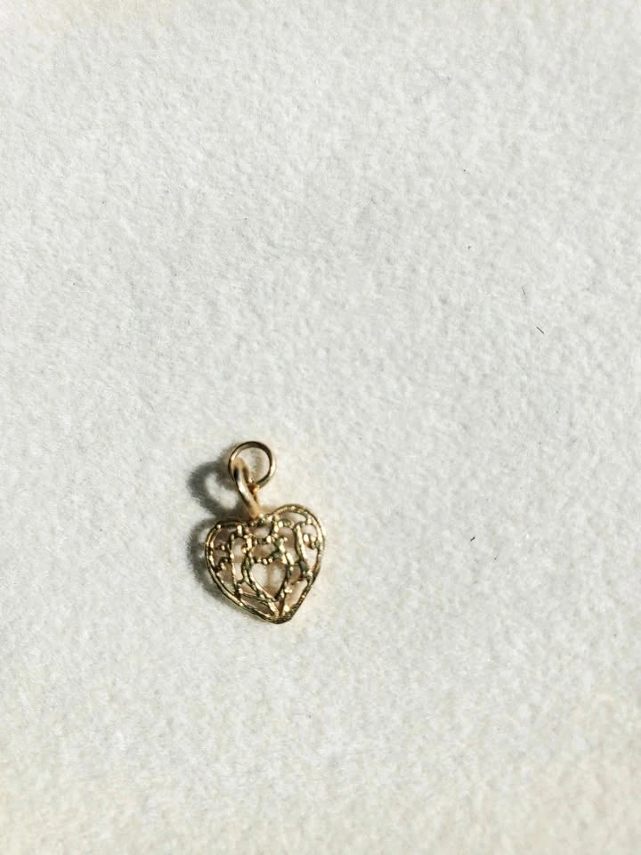 14K Solid Gold Filigree Heart Charm • 0.34g • PRICE FIRM