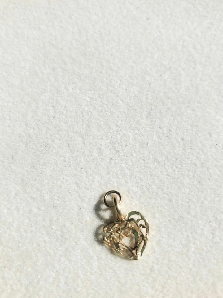 14K Solid Gold Filigree Heart Charm • 0.34g • PRICE FIRM - photo 5