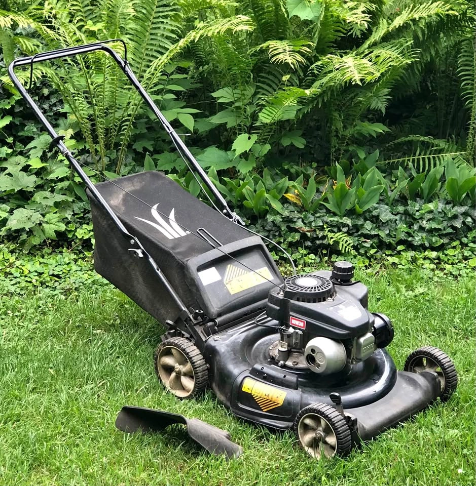 Yard Machines 140cc 3 in 1 Push mower