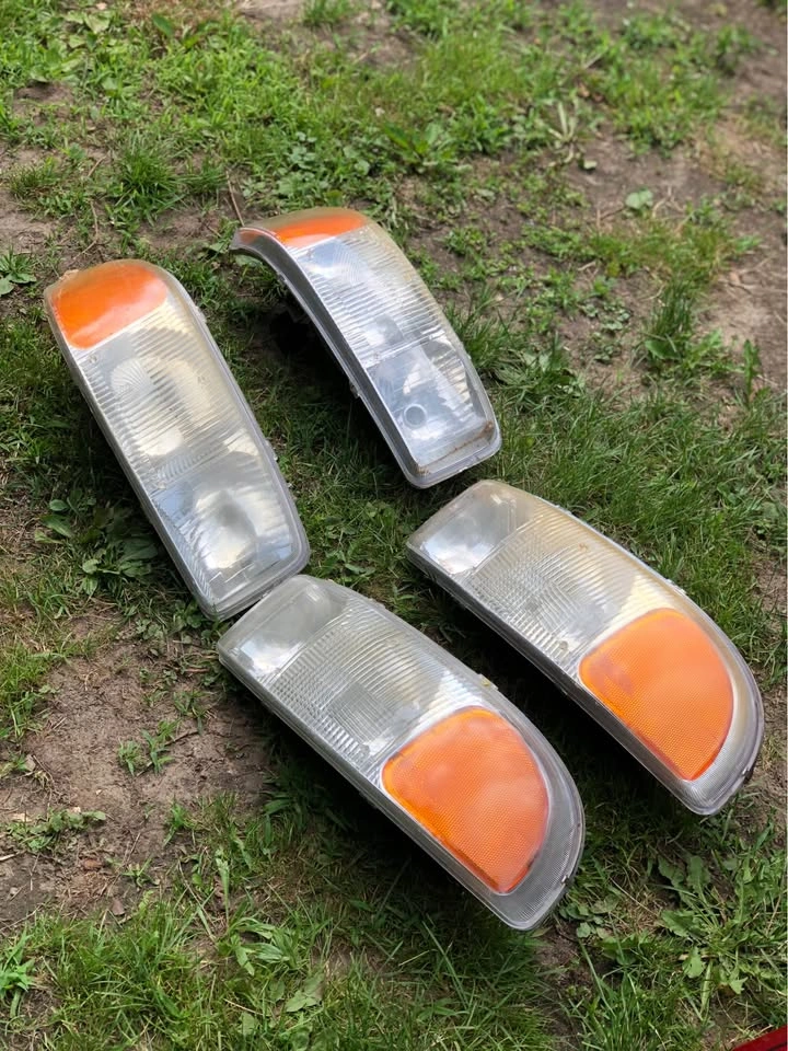 GMC Truck headlights and tail lights - photo 4