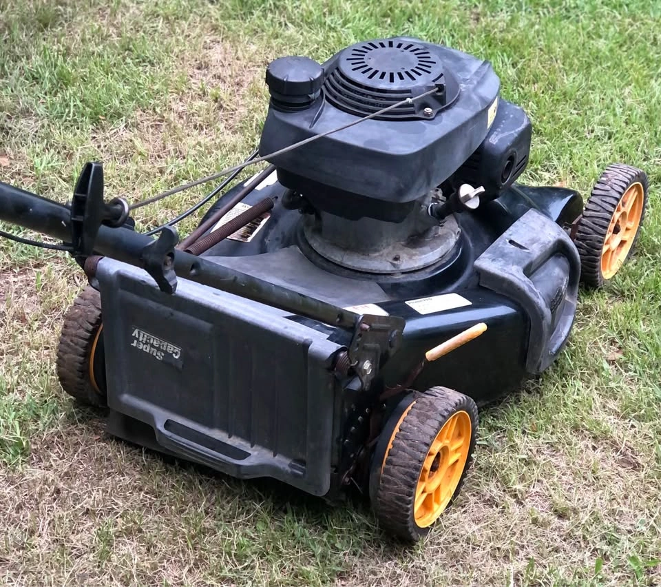 Poulan Pro Push Mower - photo 2