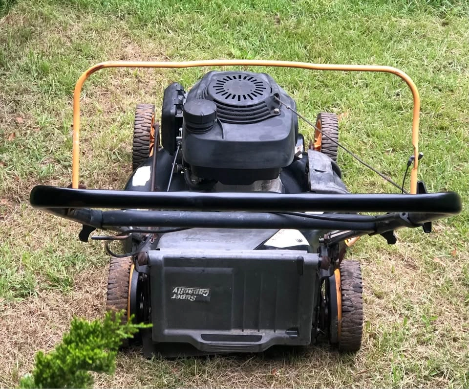 Poulan Pro Push Mower - photo 5