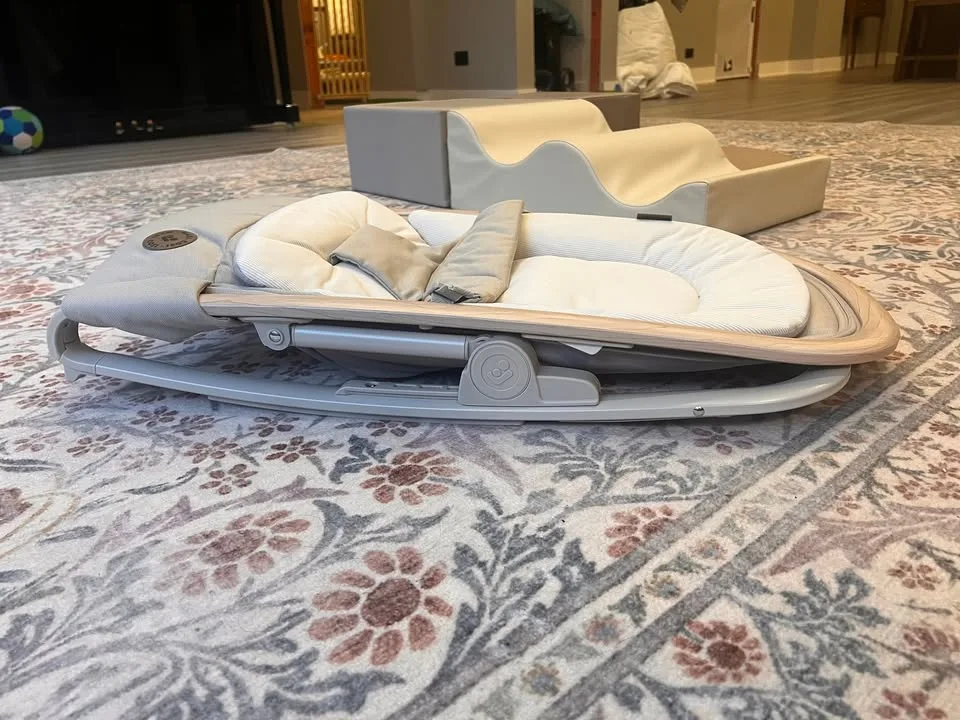 Orig. $160 Maxi Cosi 2-in-1 Kori Rocker - $109 OBO! image indicator(9)
