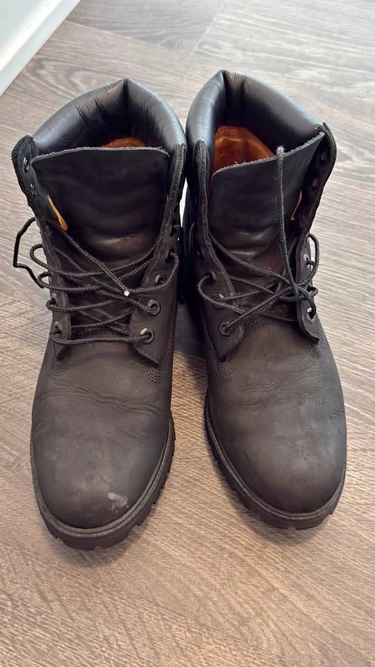 Timberland 6-Inch Premium Waterproof Boots Black Size 9M