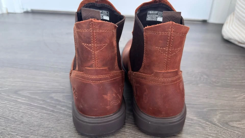 UGG Biltmore Chelsea Leather Boots - photo 2