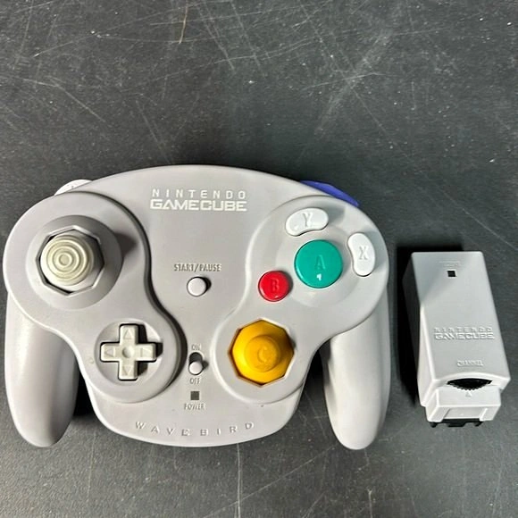 Nintendo GameCube WaveBird Wireless Controller + Receiver