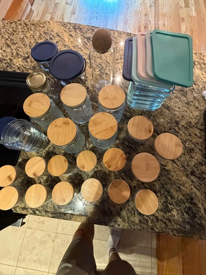 Glass kitchen storage containers - bulk listing - photo 2