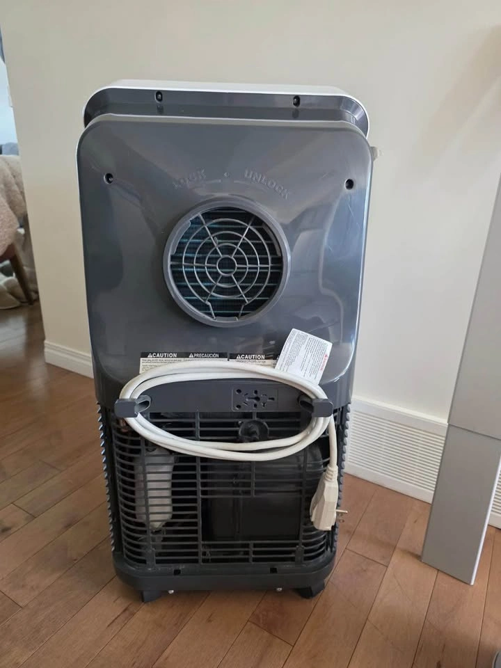 Insignia Portable Air Conditioning Unit - photo 2