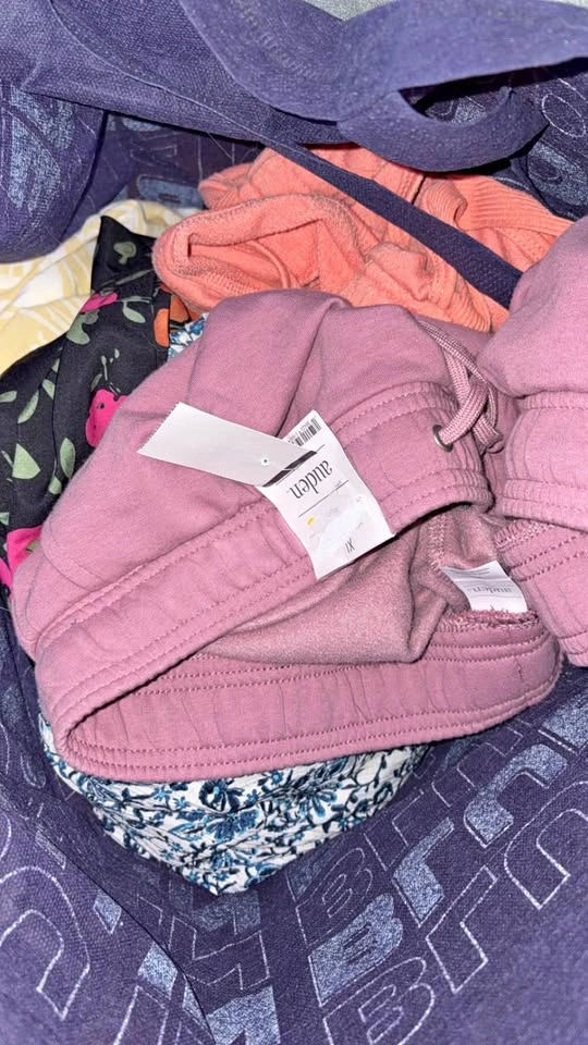 Woman’s summer lot L/XL