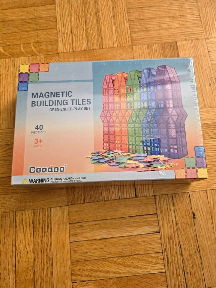 Magnetic Times 40 pieces - New