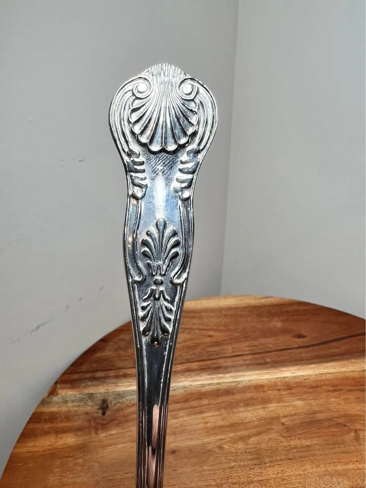 Vintage Ornate Silverplate Pie & Cake Server – Floral & Scroll P - photo 3