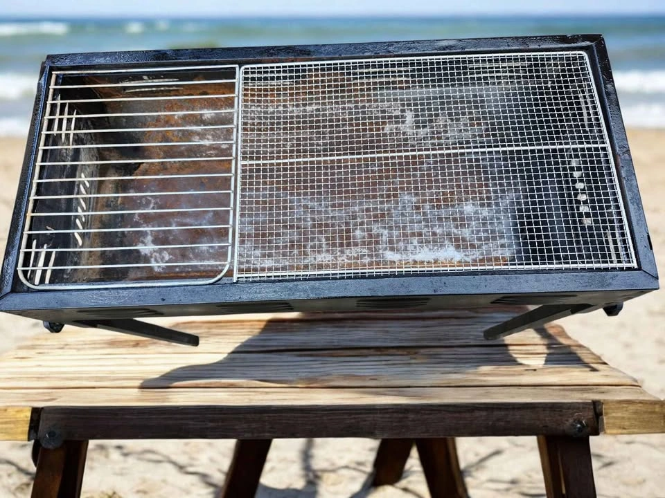 24 x 12 Portable Charcoal Barbecue Grill - photo 4