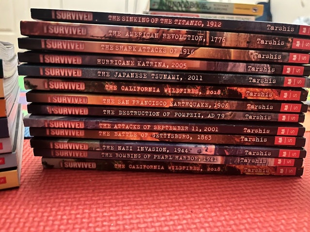 I Survived Book Series (Graphic Novels and Chapter Books) - photo 3