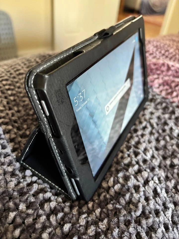 Kindle Fire E-reader/Tablet - photo 3