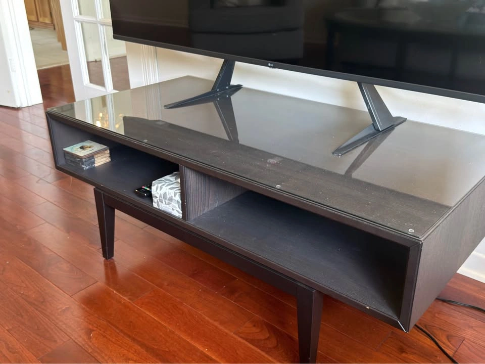 TV Stand - photo 2