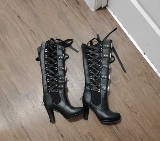 Gothic Black Faux Leather Lace-Up Knee High Heel Boots