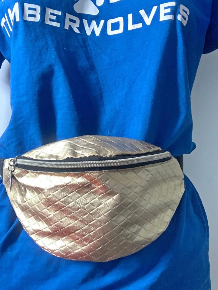 Old small Fanny pack