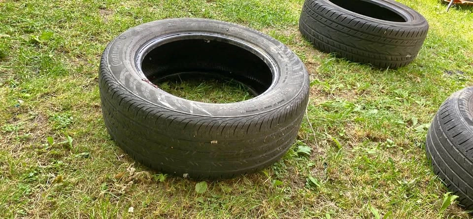 1 Tire 235/55R17 – Continental ContiProContact – All Season