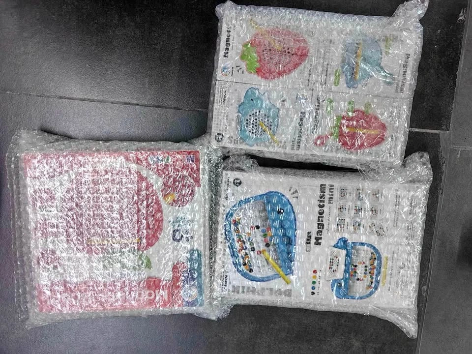 Magnetic drawing board for kids- large
