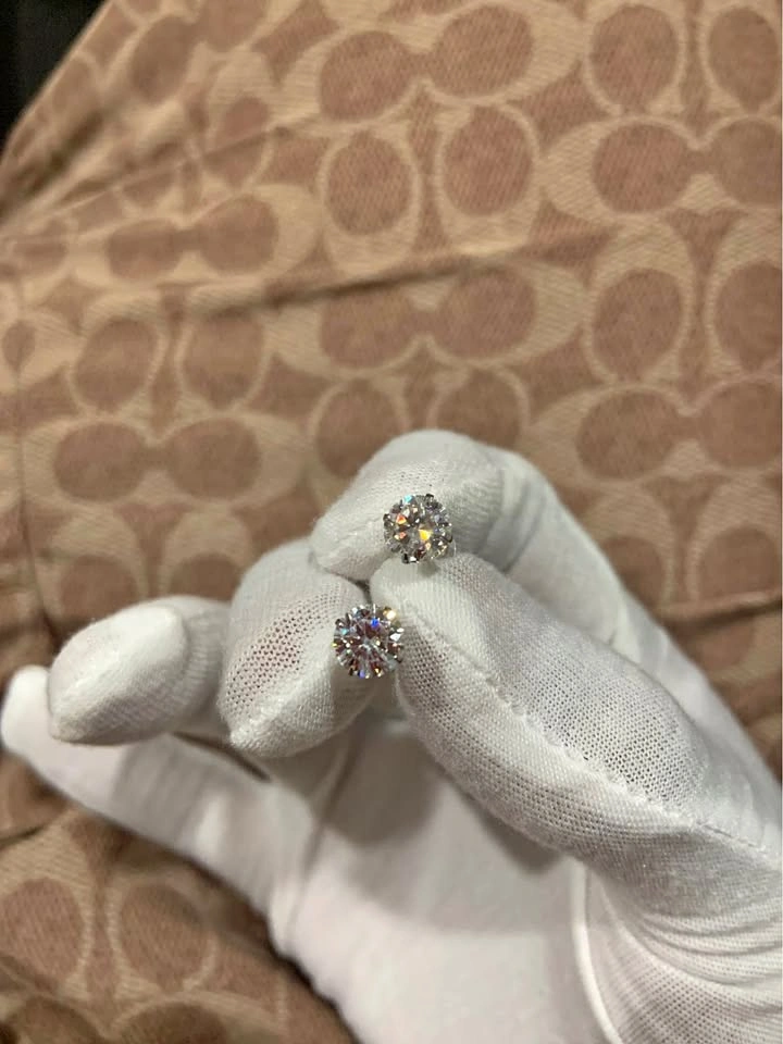 Diamond earrings