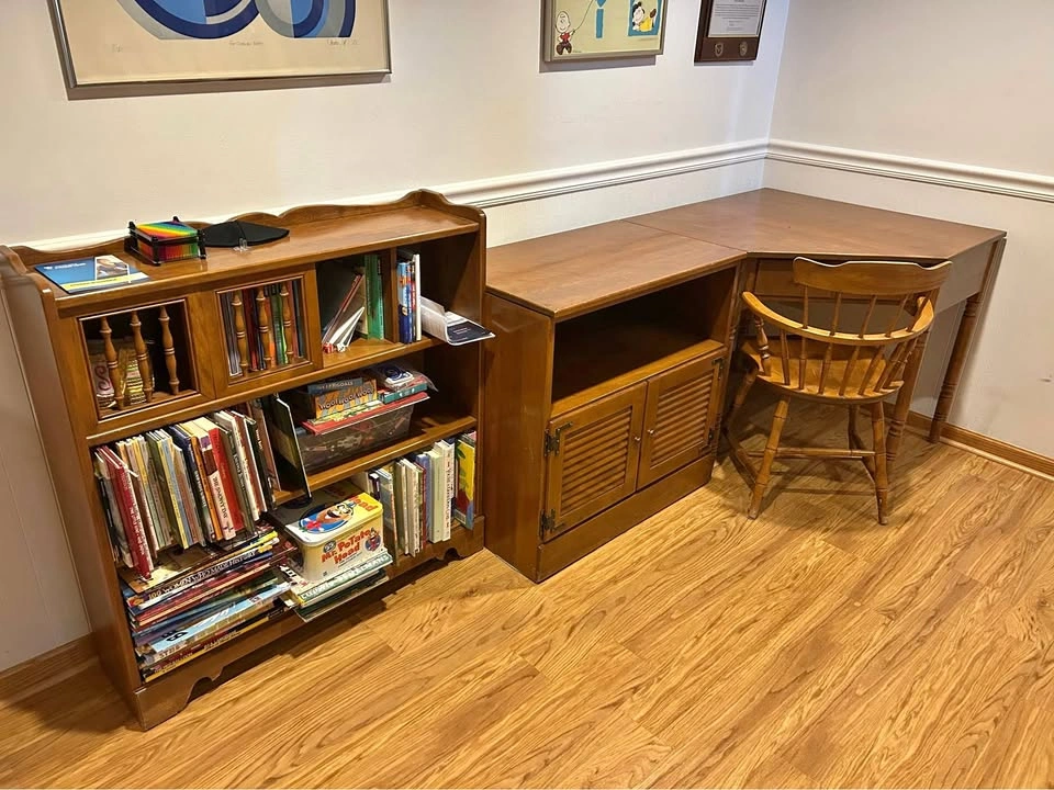 9-Piece Vintage 1959 Ethan Allen Maple Bedroom & Office Suite