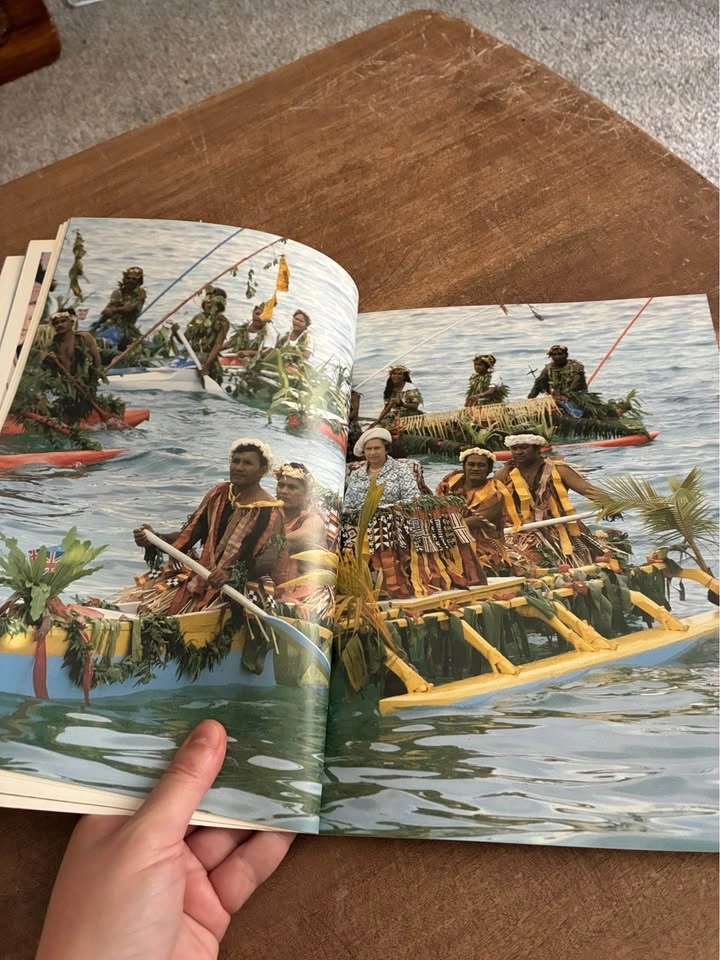 The Royal Year Photo Book - photo 2