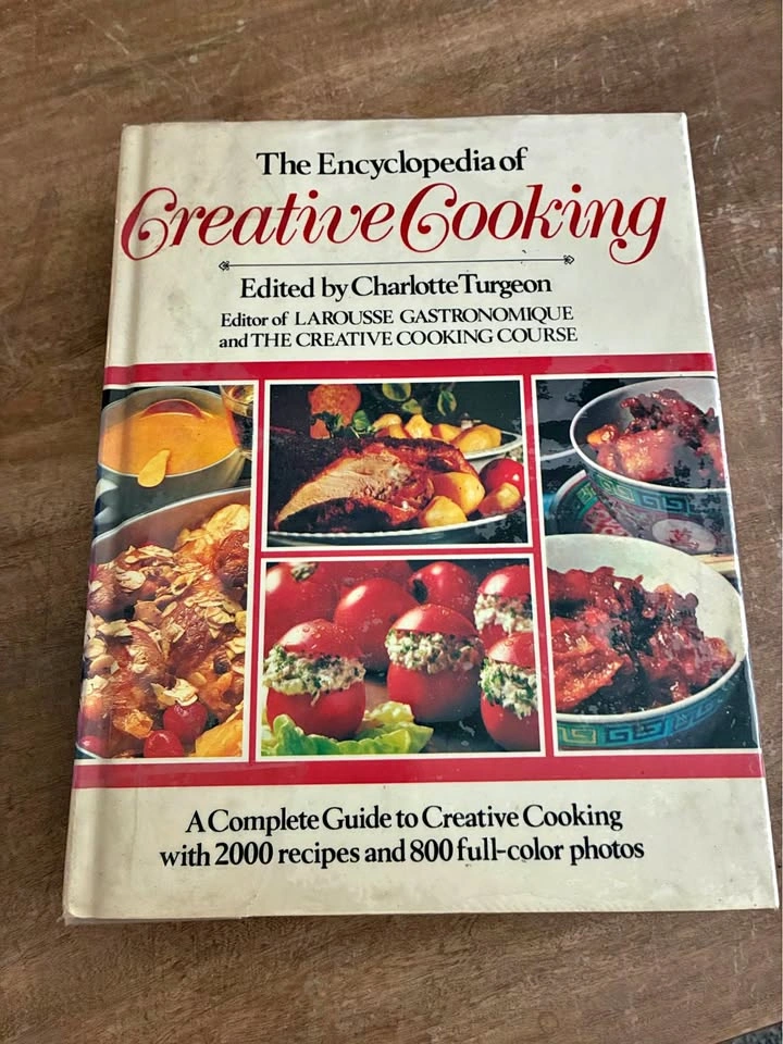 Vintage The Encyclopedia of Creative Cooking
