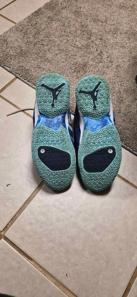 Jordan's size 12 men - photo 4