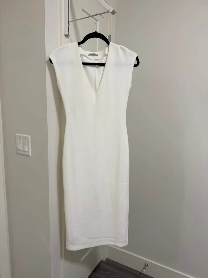 Zara Dresses & Heels - photo 3