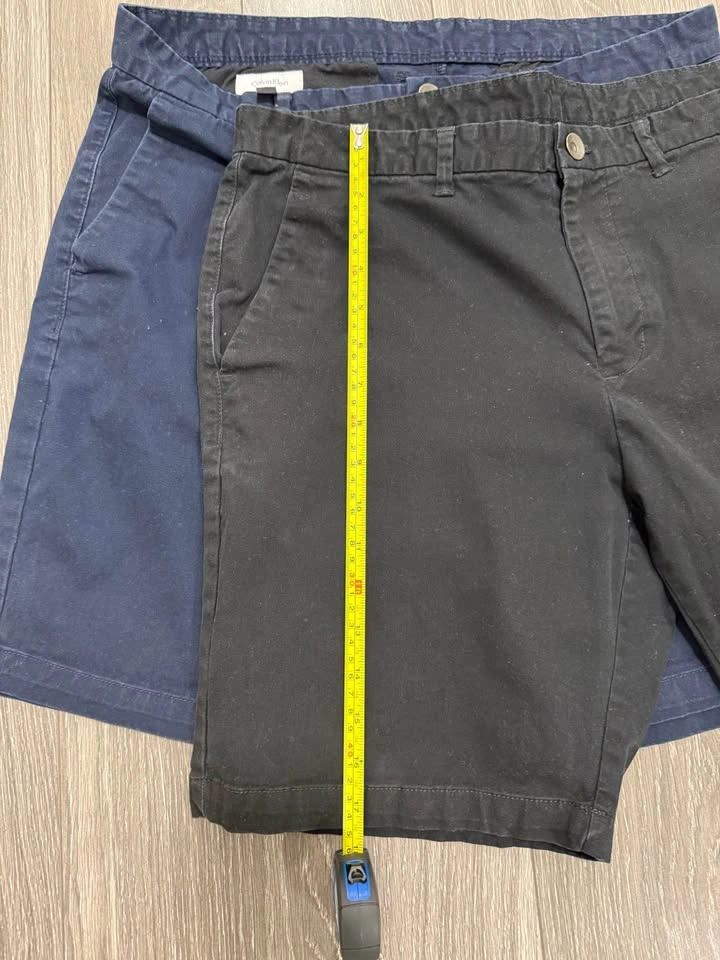 Calvin Klein Men's Shorts – Size 34 - photo 4