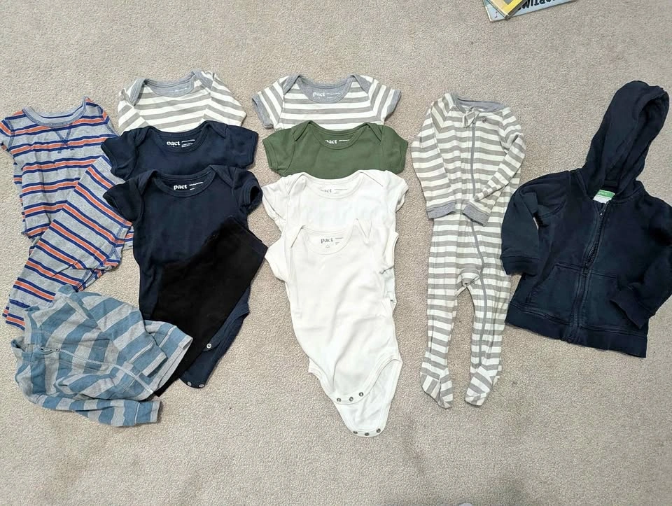 13 pieces - PACT Organic Cotton baby wear size 6mth to 24mth