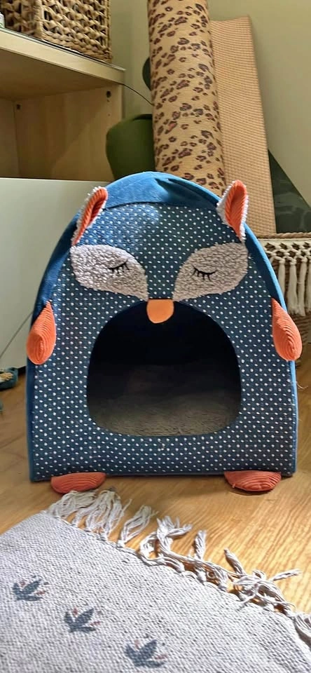 Fox Shaped Plush Small Pet Bed
