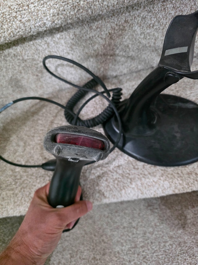 Metrologic Voyager MS9520 Barcode Scanner - photo 2