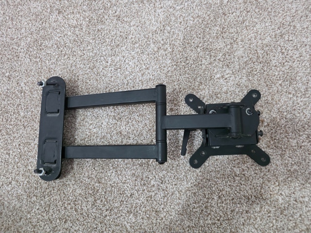 Full Motion Monitor/TV Wall Mount - photo 2