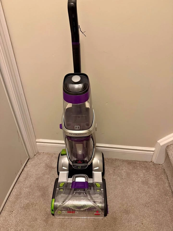 ProHeat 2X Revolution Pet Pro Plus CARPET CLEANER BUNDLE