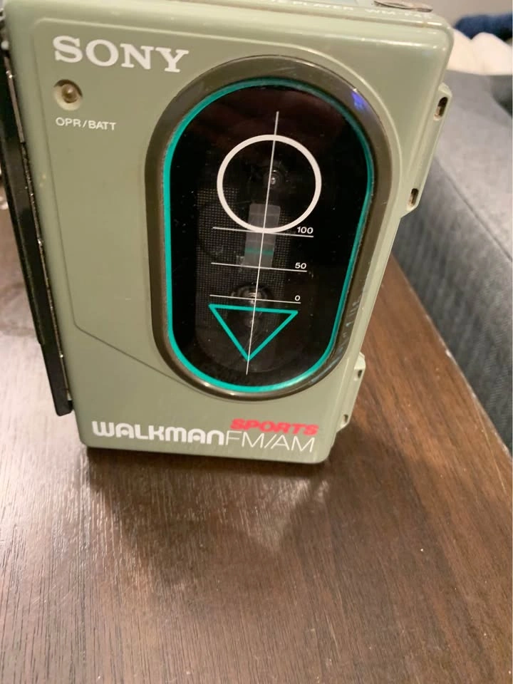 Sony Walkman Cassette Radio WM F-45 - photo 2