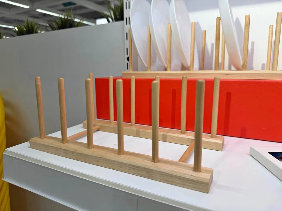 IKEA OSTBIT Bamboo Plate Holder