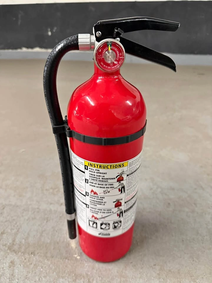 Kidde ABC Dry Chemical Fire Extinguisher (Fully Charged)