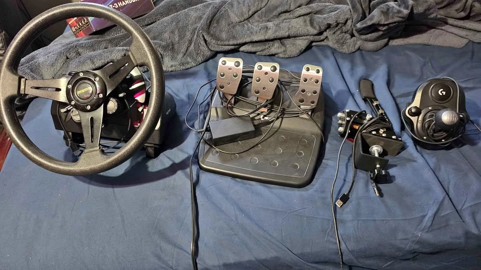 Logitech G923 steering wheel setup