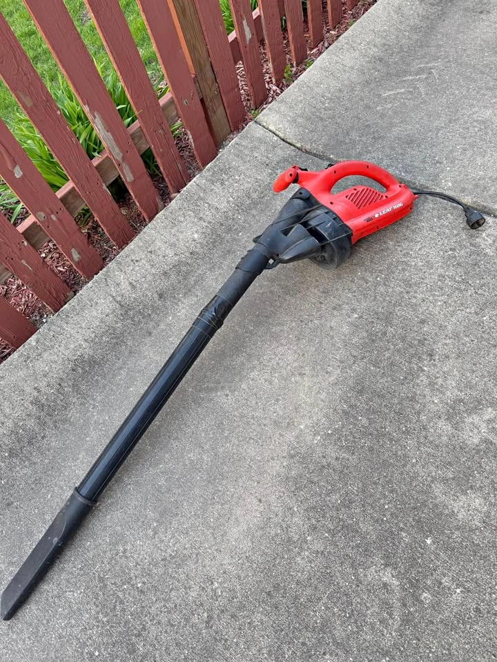 Black & Decker power-full Blower
