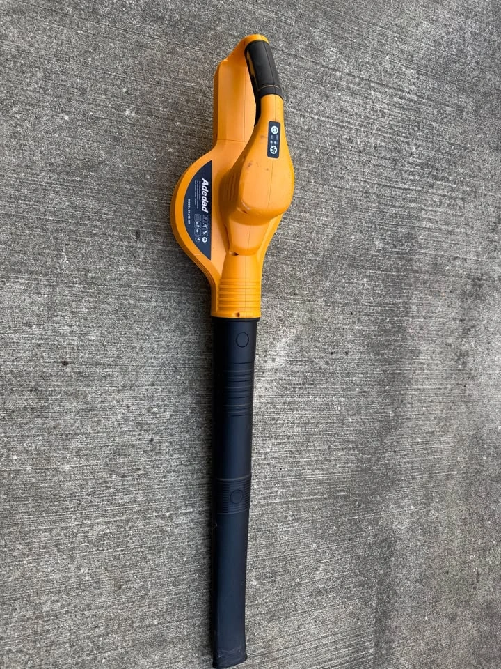 Adedad 20V cordless blower - photo 2