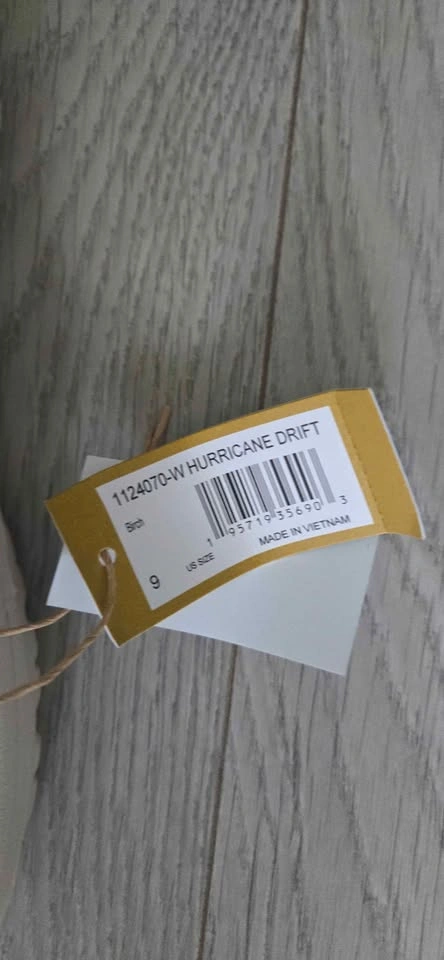 Teva hurricane drift sandals - NWT - photo 4