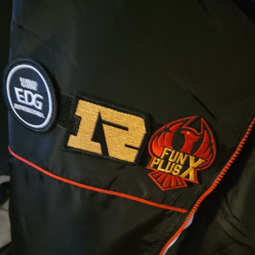 Official Nike LPL ALL WE FIGHT FOR World Championship jacket - photo 4