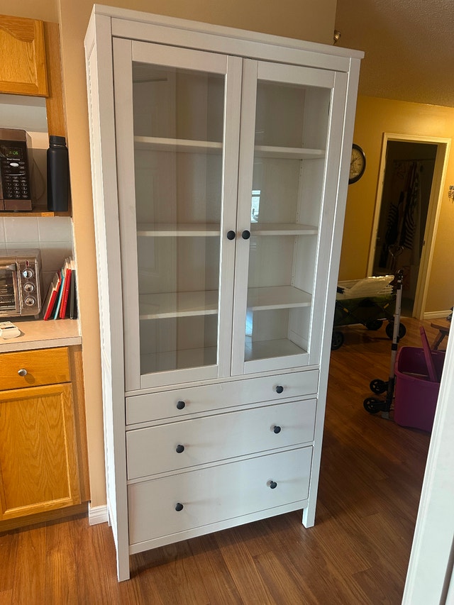 China Hutch Cabinet