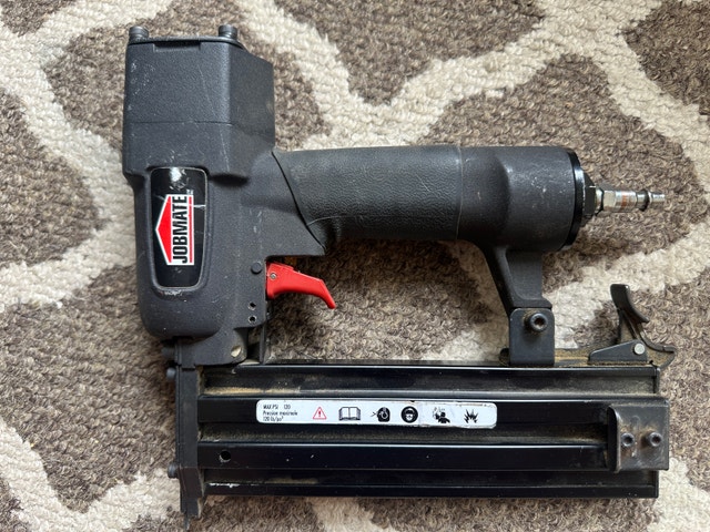 Pneumatic Nail Guns