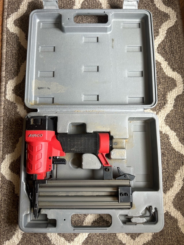 Pneumatic Nail Guns - photo 3