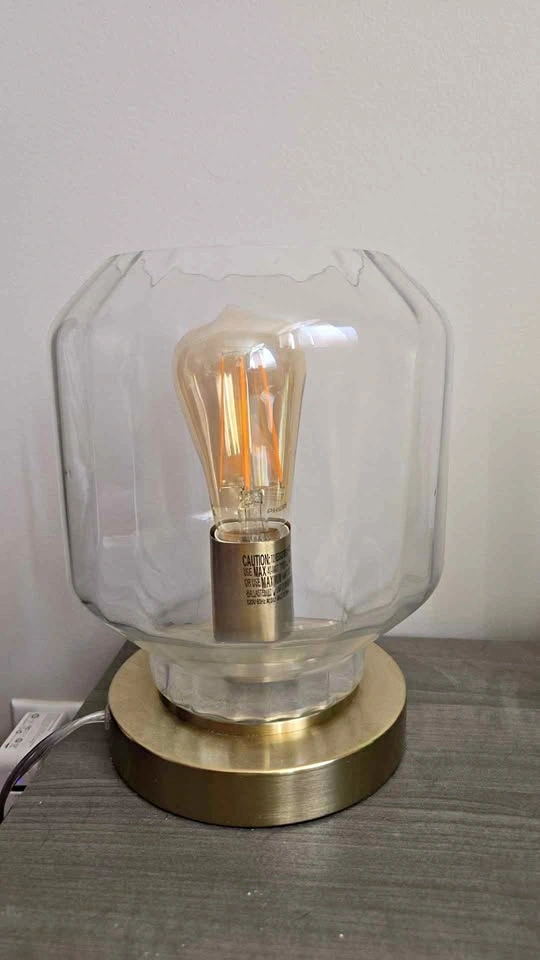 Bedside lamp