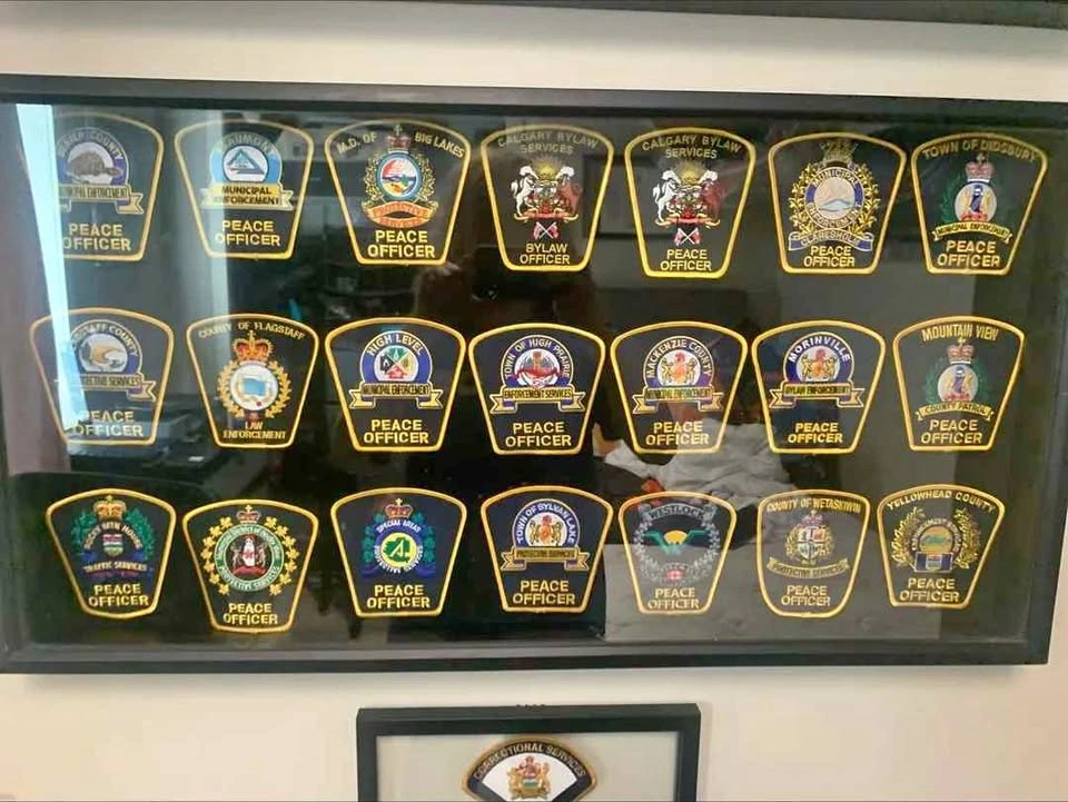 Authentic Alberta Peace Officer patches  Collection
