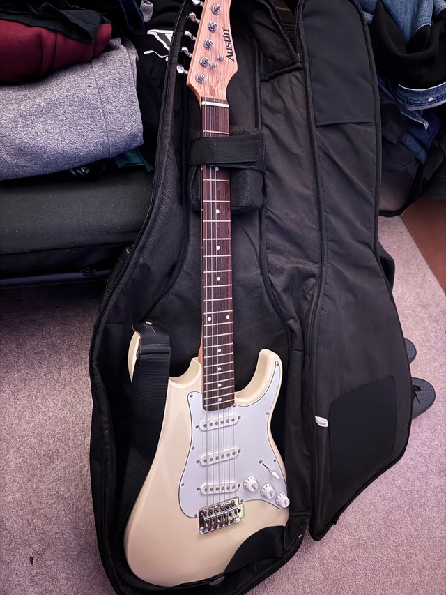 Electric Guitar