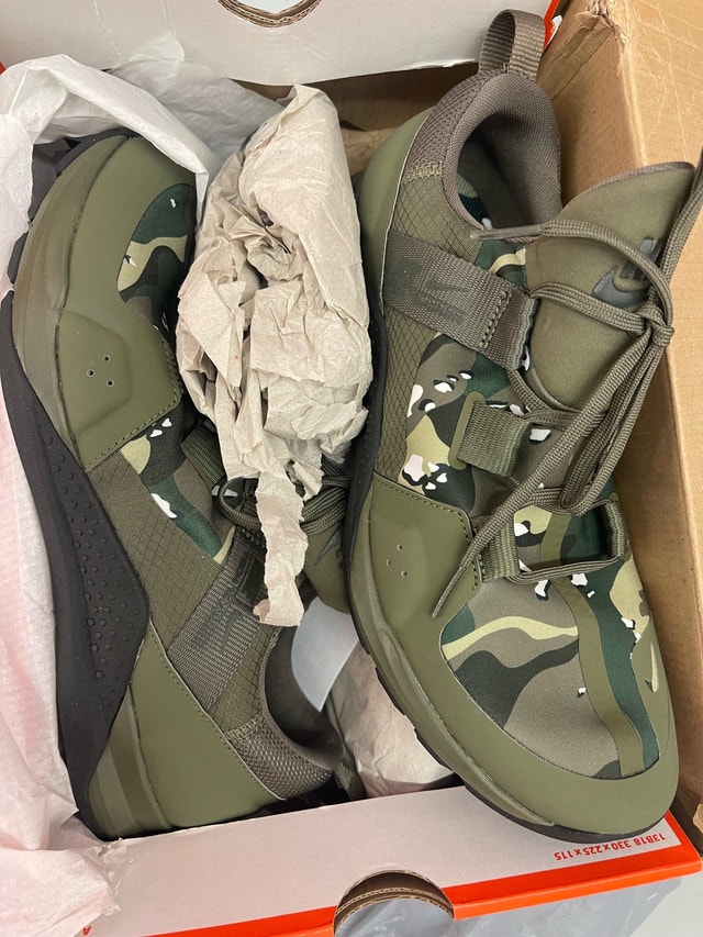 Nike Tech Trainer